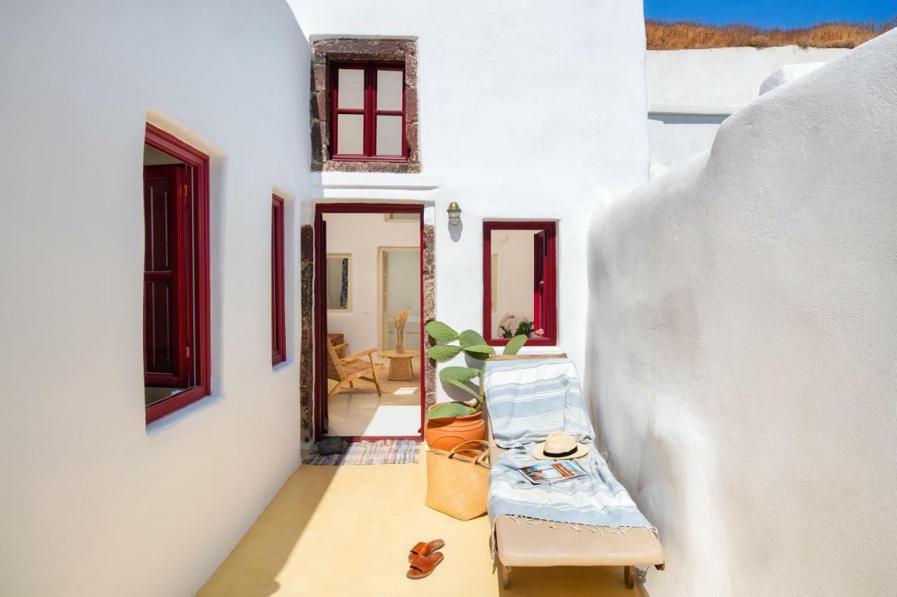 Oikia Cave House Villa
