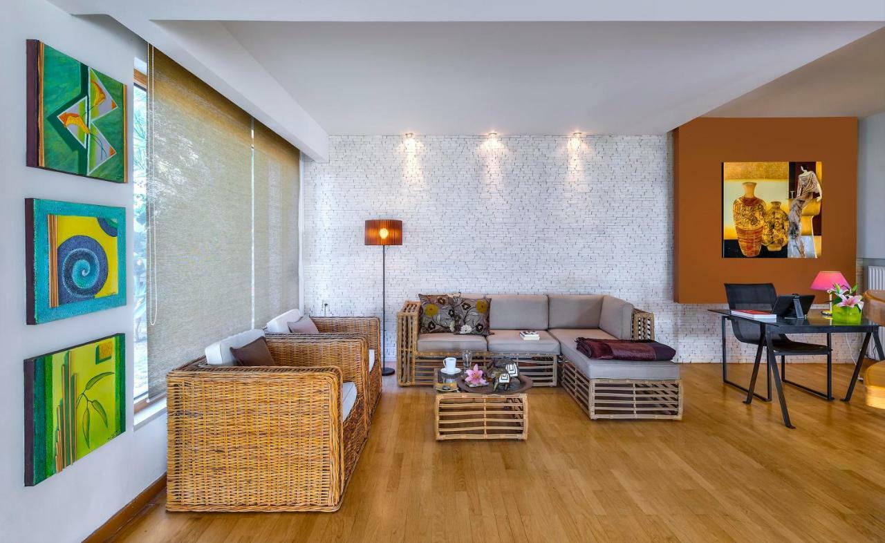 Beachfront Luxury Villa South Crete, 500M To Restaurant & Bbq!! Villa