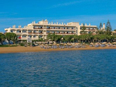 Santa Marina Resort