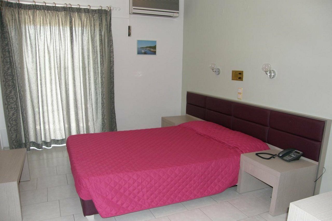 Megim Hotel 2*
