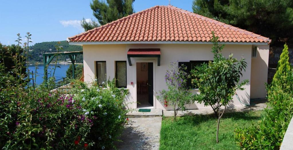 Helen's 11 Boutique Aparthotel Achladies (Skiathos)