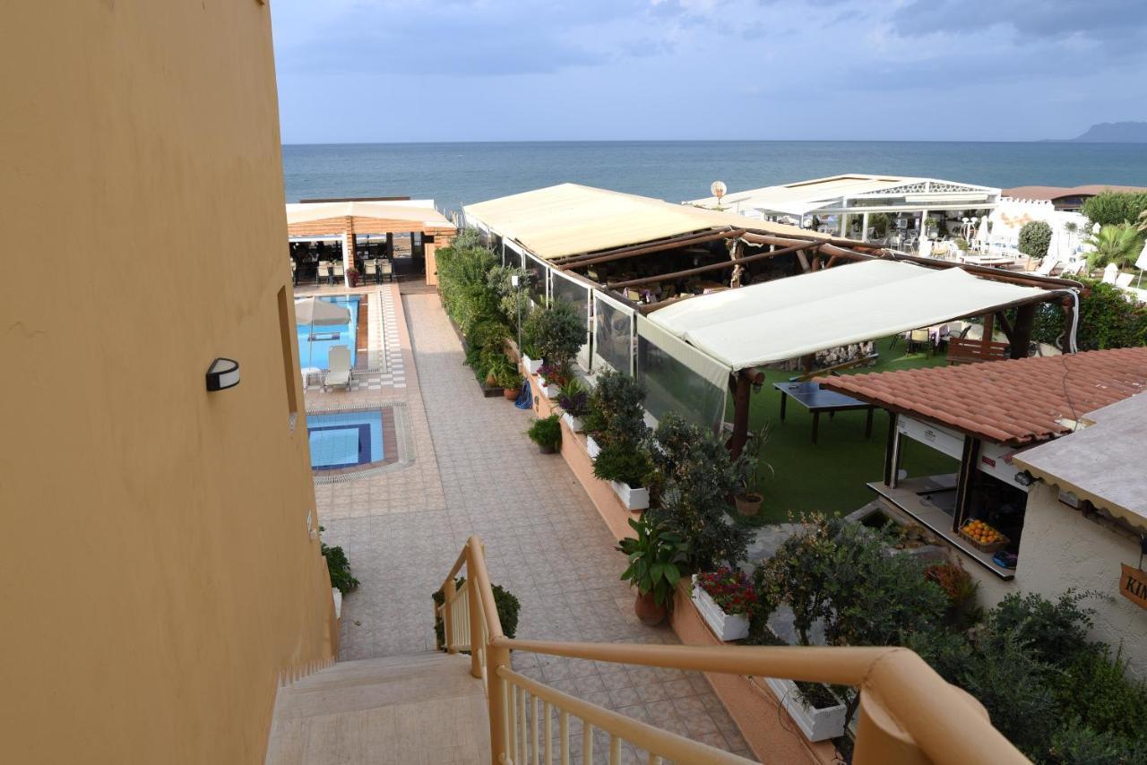 Esperides Aparthotel Stalos