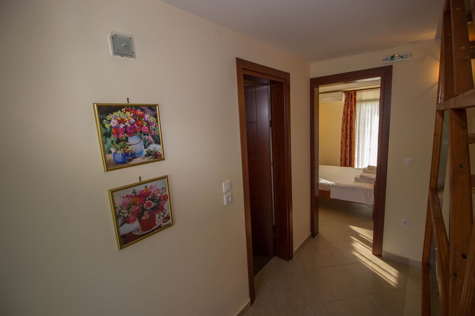Apartment Parea *