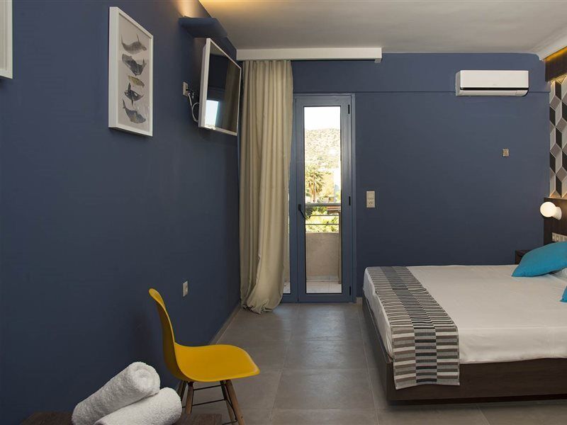 Hotel Compass