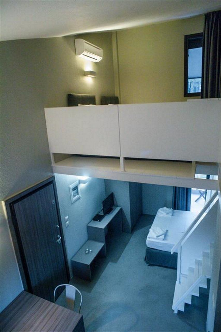 Aparthotel Sani & Sani Woods (adults Only) 4*