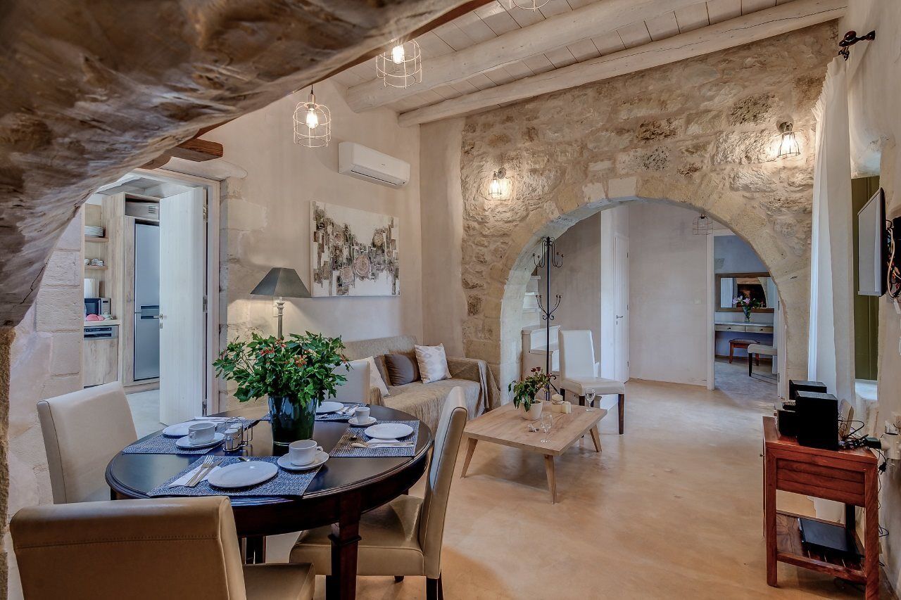 Villa Traditional Stonebuilt Leonanto, Only 5 Km From A Sandy