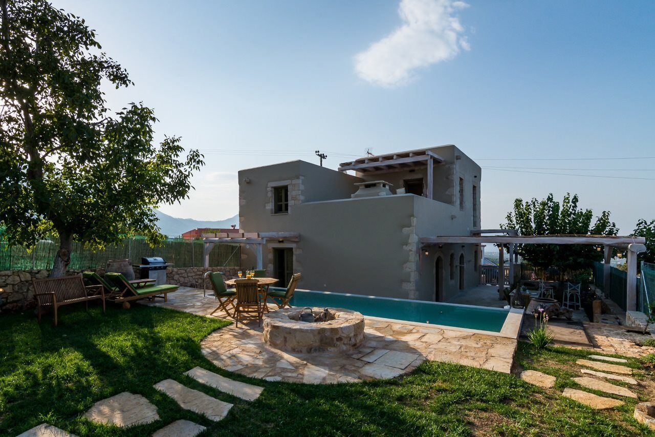 Traditional Stonebuilt Leonanto, Only 5 Km From A Sandy Villa *