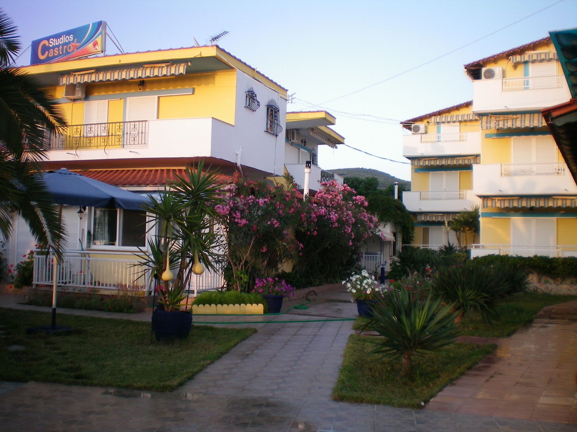 Studios Castro Apartment Toroni