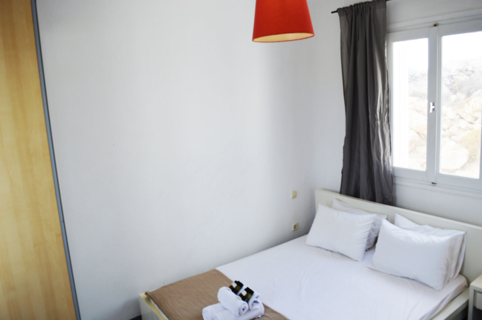 Terra Rock * Super Paradise Beach (Mykonos)