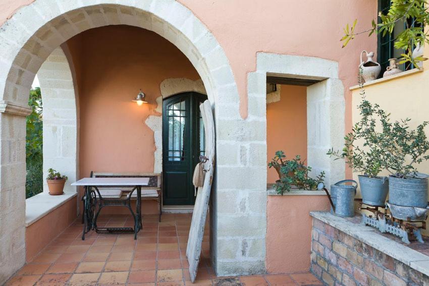 Agathes Traditional Houses Guest house 2*