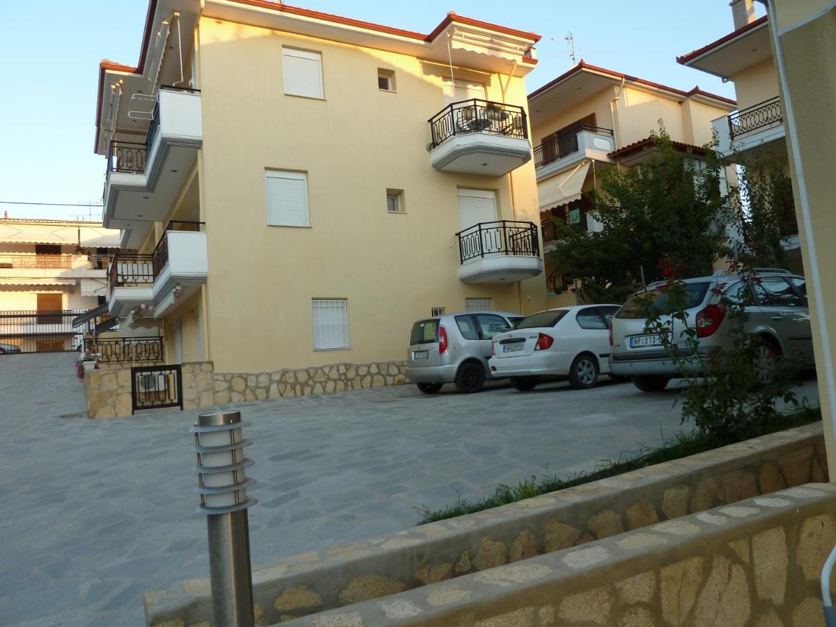 Dimi * Metamorfosi (Sithonia)