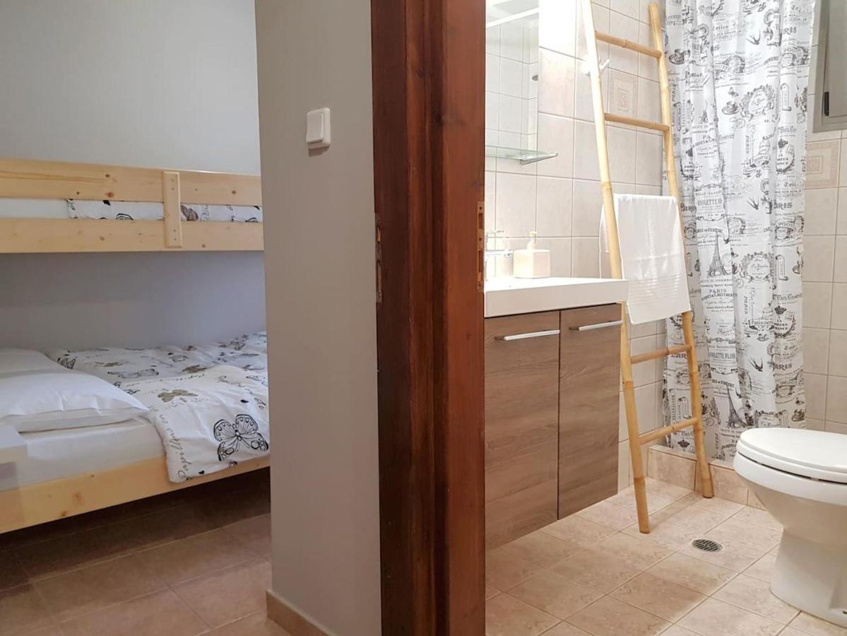 Holiday home Colimbos Accommodation, 2 Min From The *