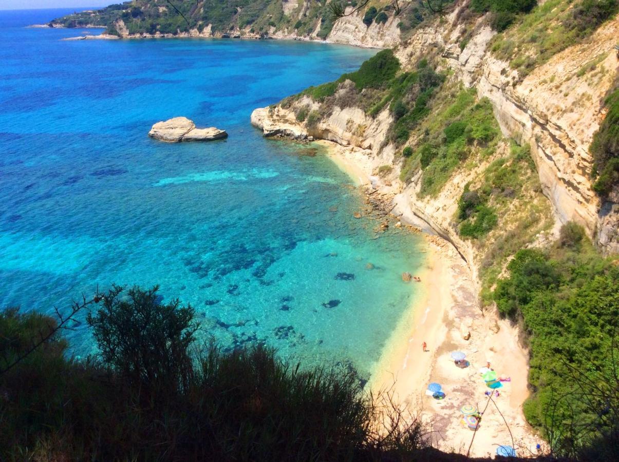 Villa Kefalonia - Charming 3 Bedroom Gardenia *