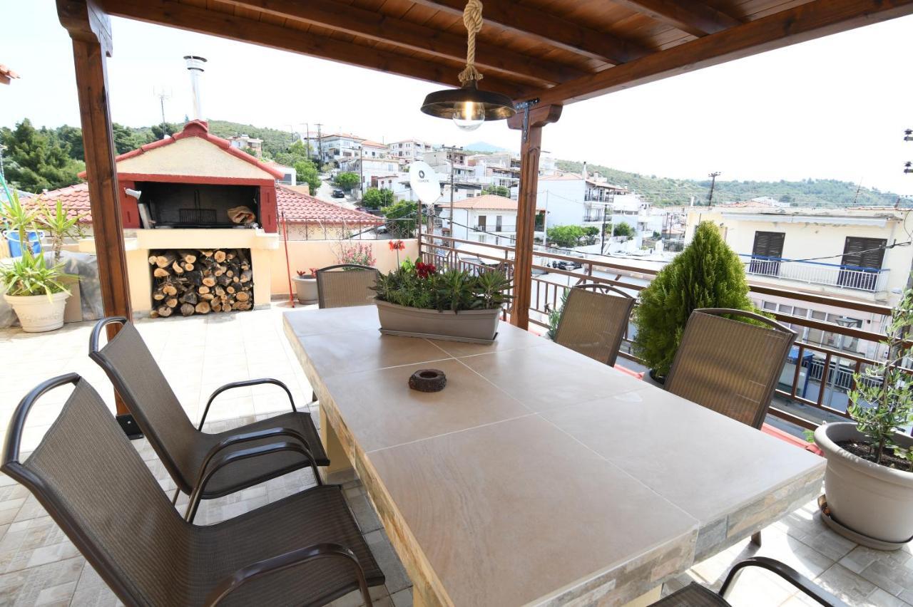 Theasis Luxury Panoramic Penthouse Apartment *