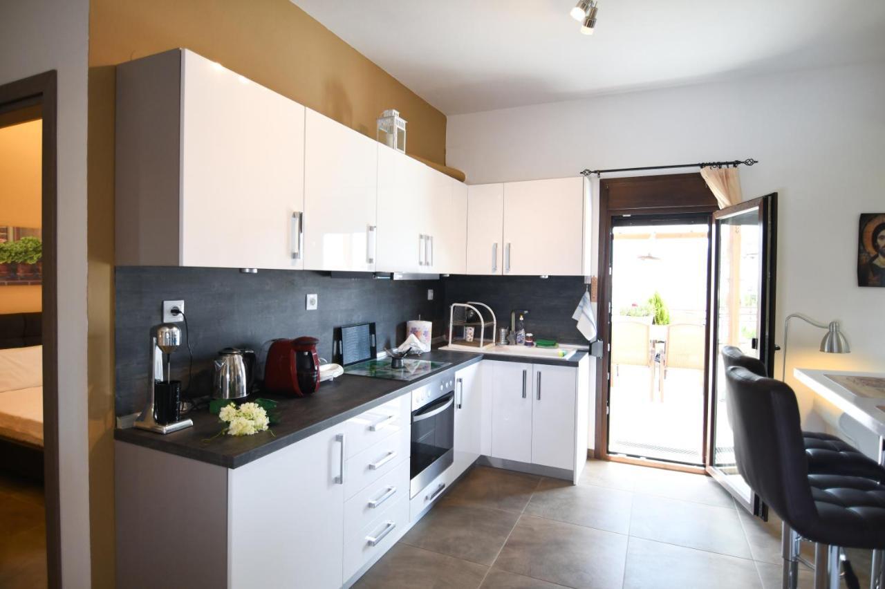 Theasis Luxury Panoramic Penthouse Apartment