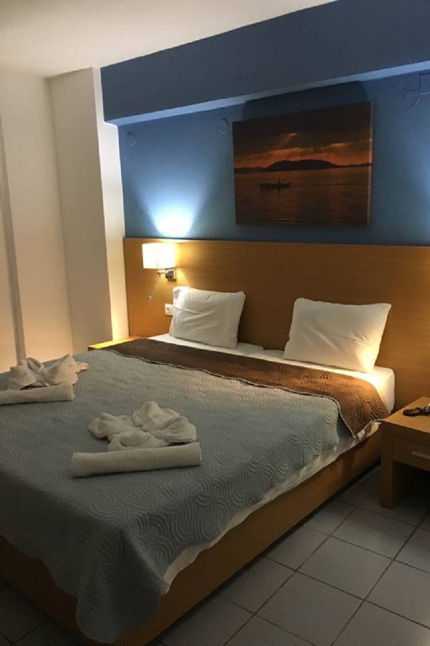 Acropolis Aparthotel Hersonissos (Crete)