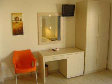 Mavridis 3*
