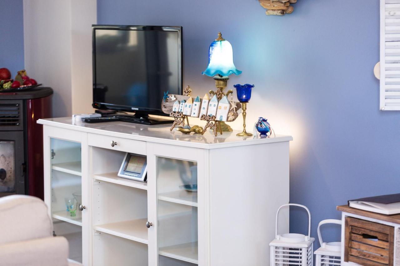 Sun & Blue Beach Apartment *