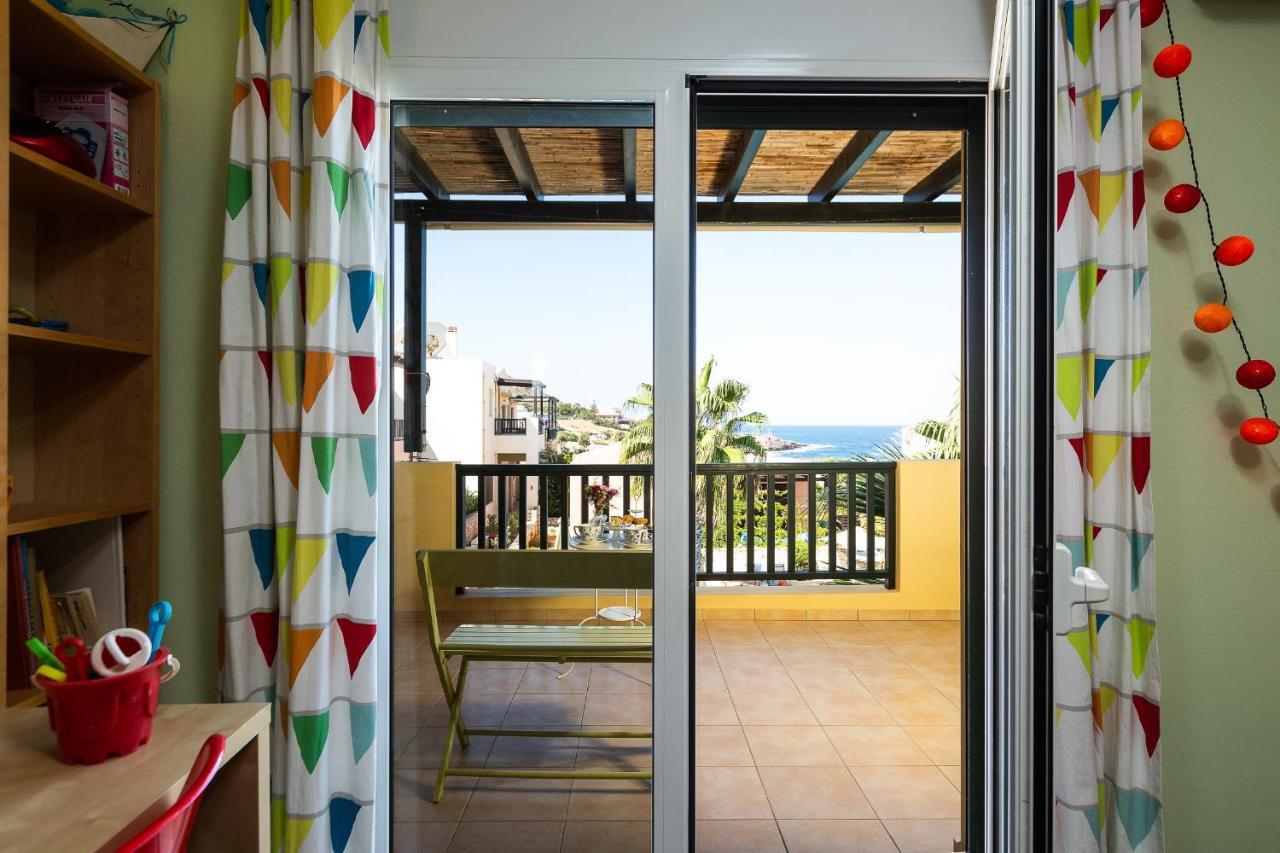 Sun & Blue Beach Apartment *
