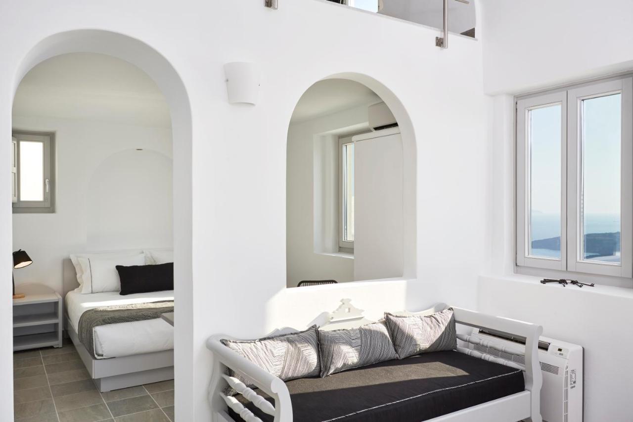Nonis Apartment Fira (Santorini)