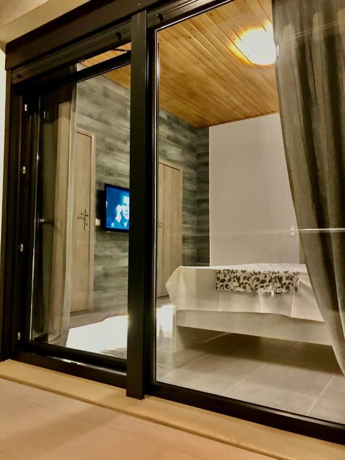 Aparthotel Ellinfos Hanioti