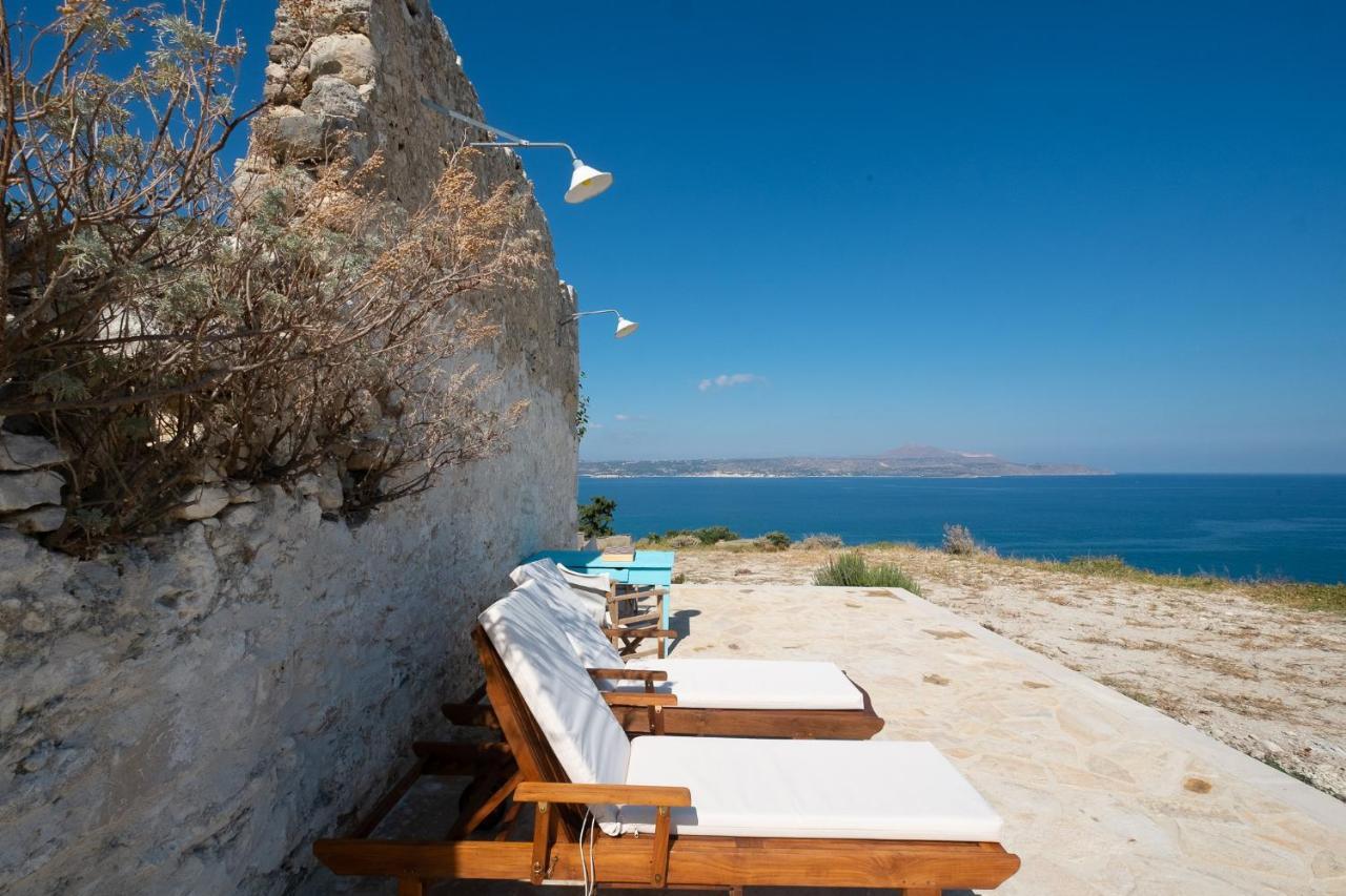 Karavos View - An Artists' Hideaway Paradise *
