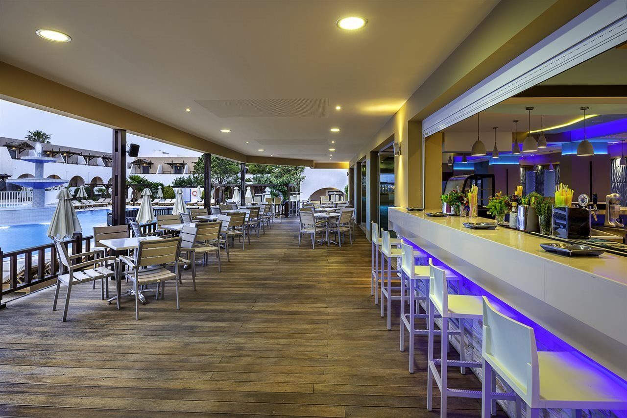 Gaia Village 3*
