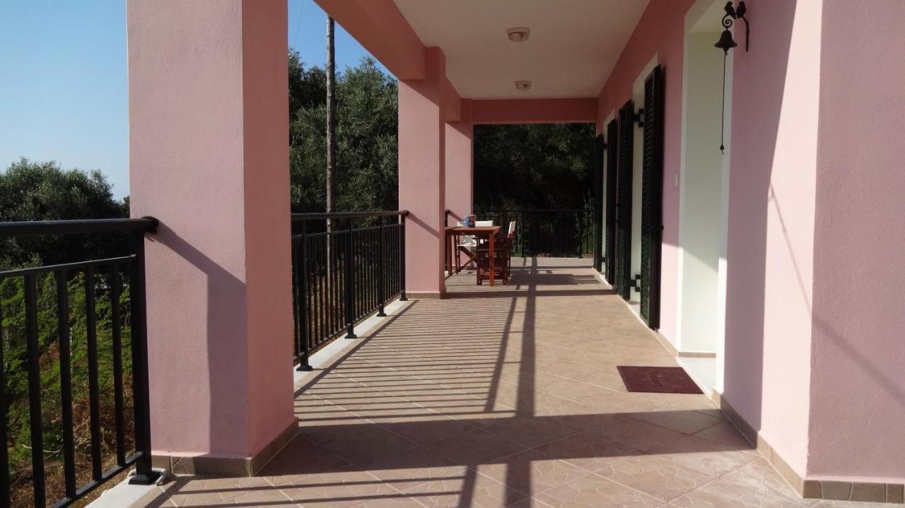 Victoria's Summer House Lixouri