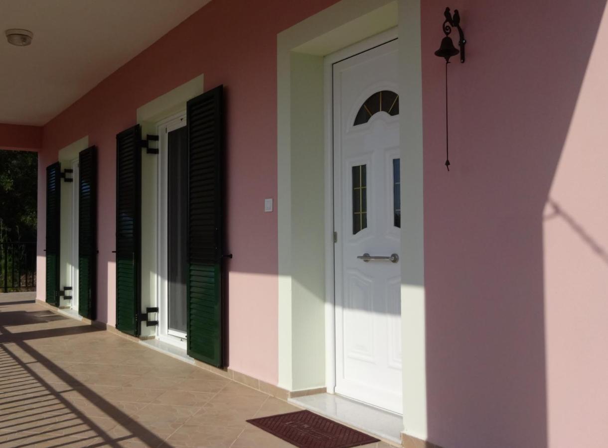 Holiday home Victoria's Summer House Lixouri