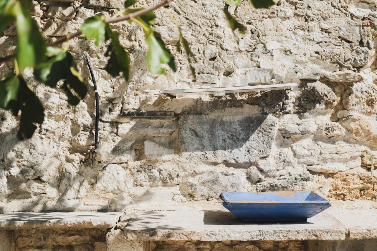 Karavos View - An Artists' Hideaway Paradise