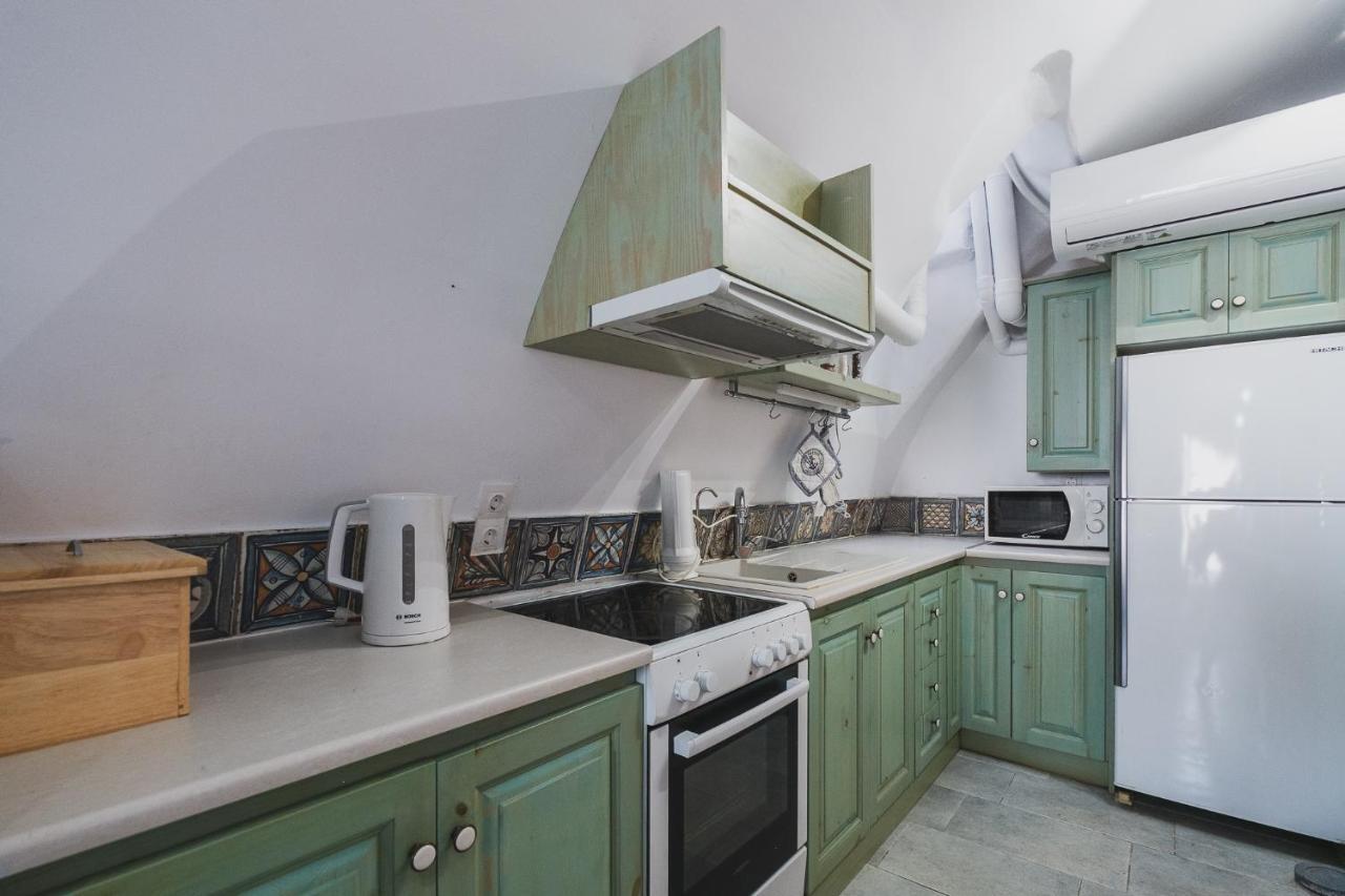 Holiday home Karavos View - An Artists' Hideaway Paradise *