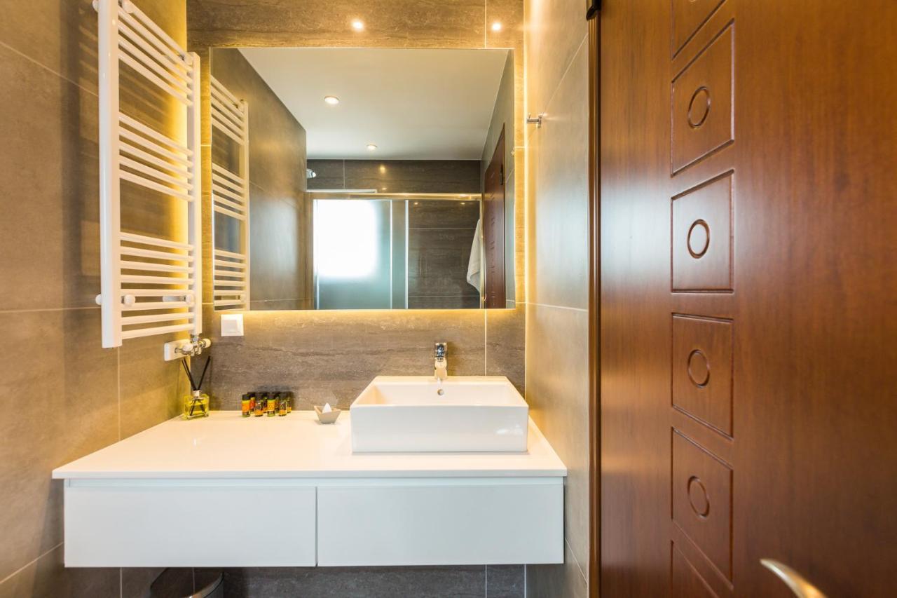 Villa Aelia I Modern & Ideal For Large Groups *