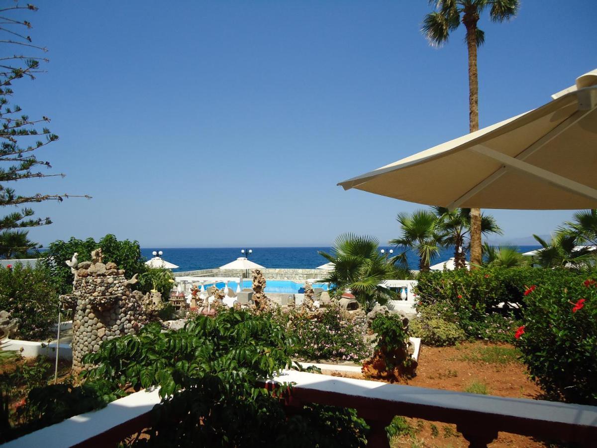 Vangelis Aparthotel 3*