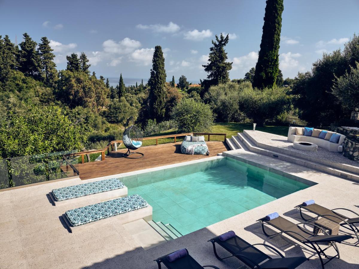 Villa Castelletto Heated Pool Jacuzzi Kypseli