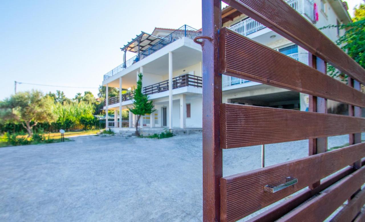 Apartment Paradiso Del Mare On The By 