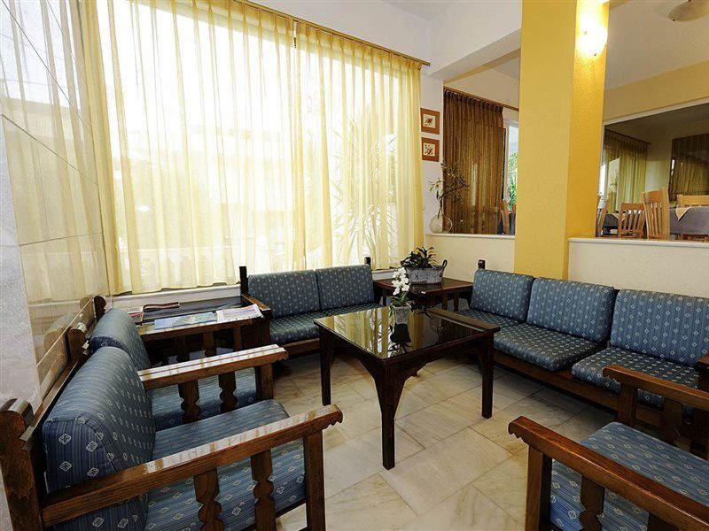 Aparthotel Apollon Platanes (Rethymno)