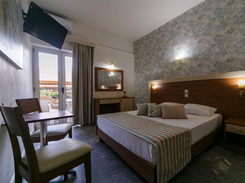 Erato Hotel