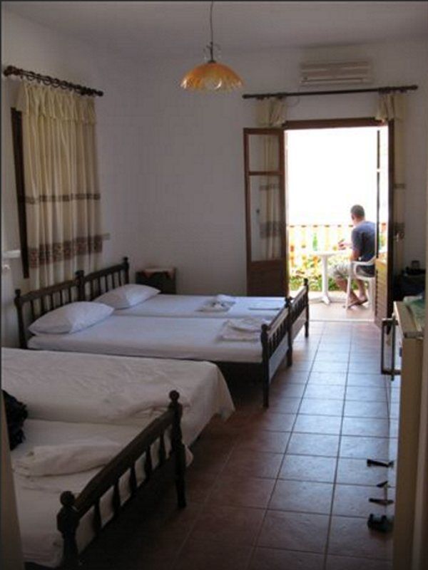 Dorothea - Self-catering 2* Koskinou (Rhodes)