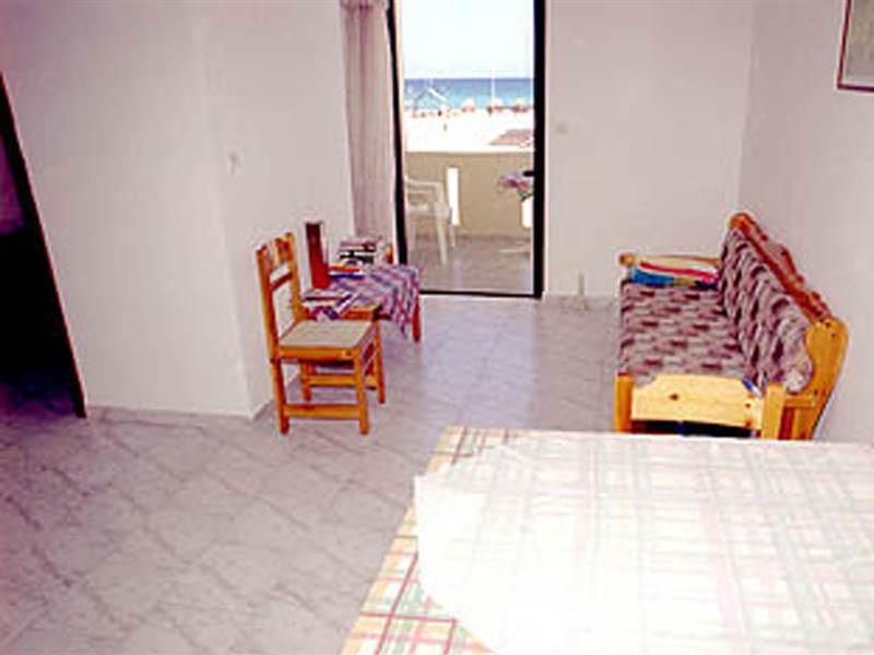 Domenica 2* Rethymno (Crete)