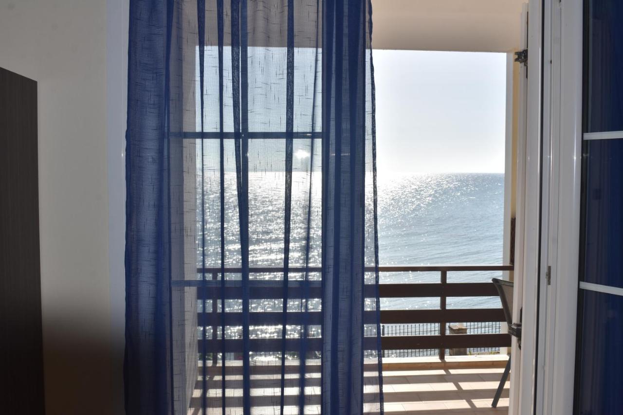 Paradiso Del Mare On The By 