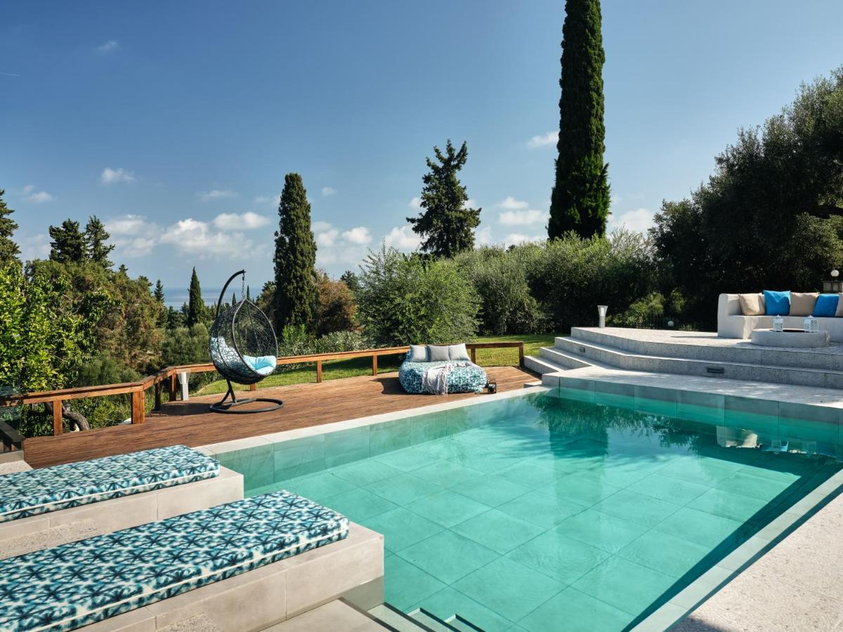 Castelletto Heated Pool Jacuzzi Kypseli