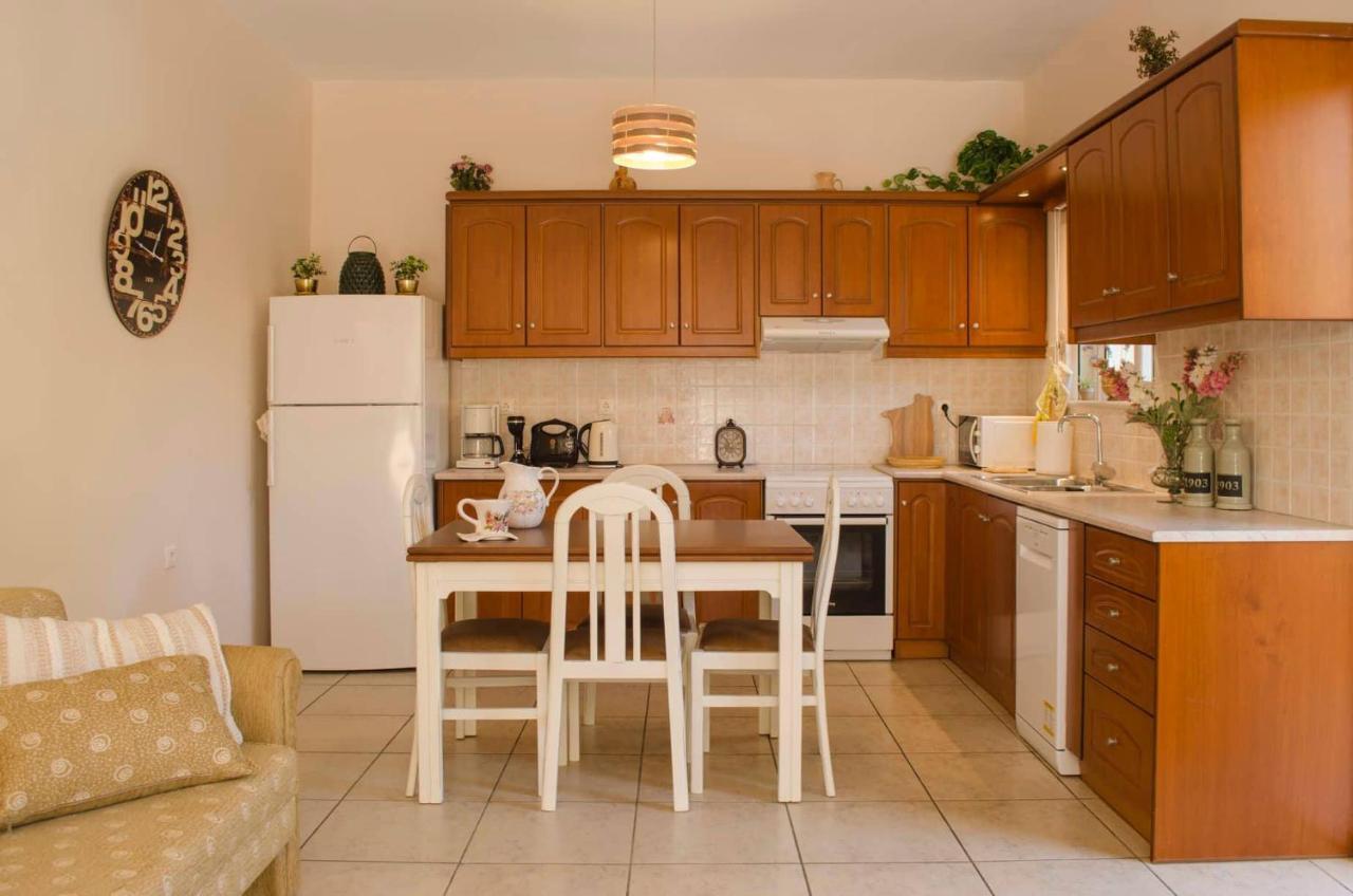 Aretaki Apartment Kalamaki (Chania)