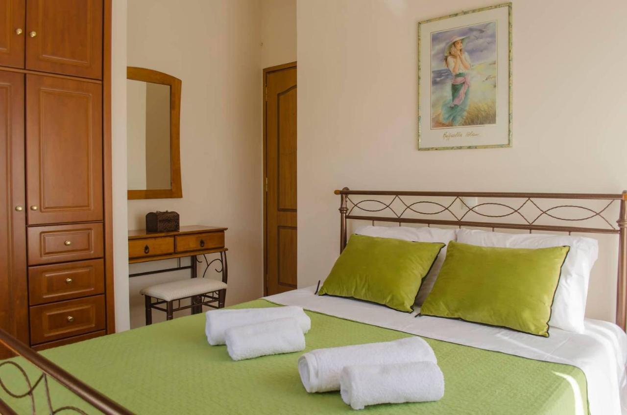 Aretaki Apartment Kalamaki (Chania)