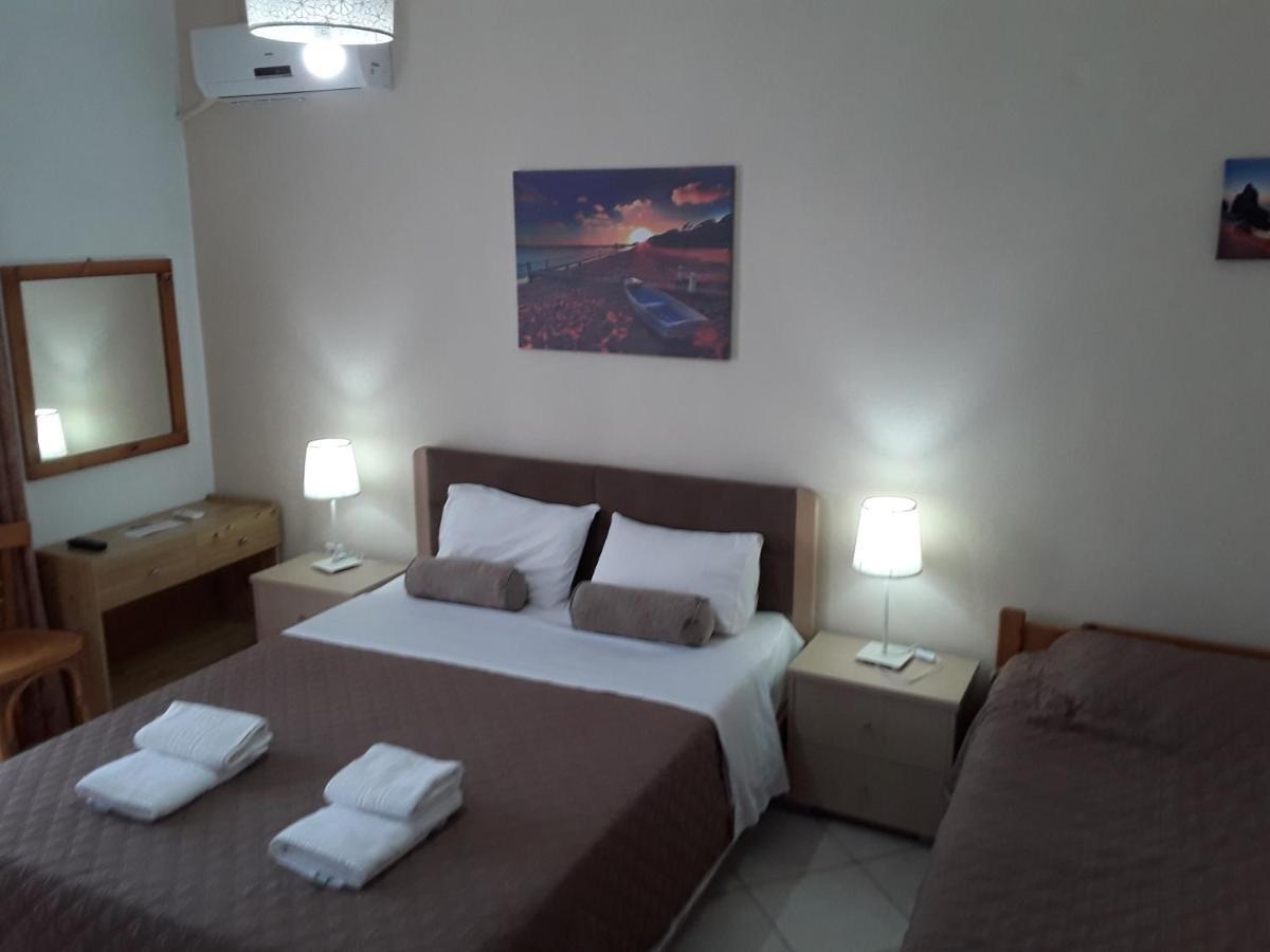 Hause Zorbas * Paralia Dionysiou