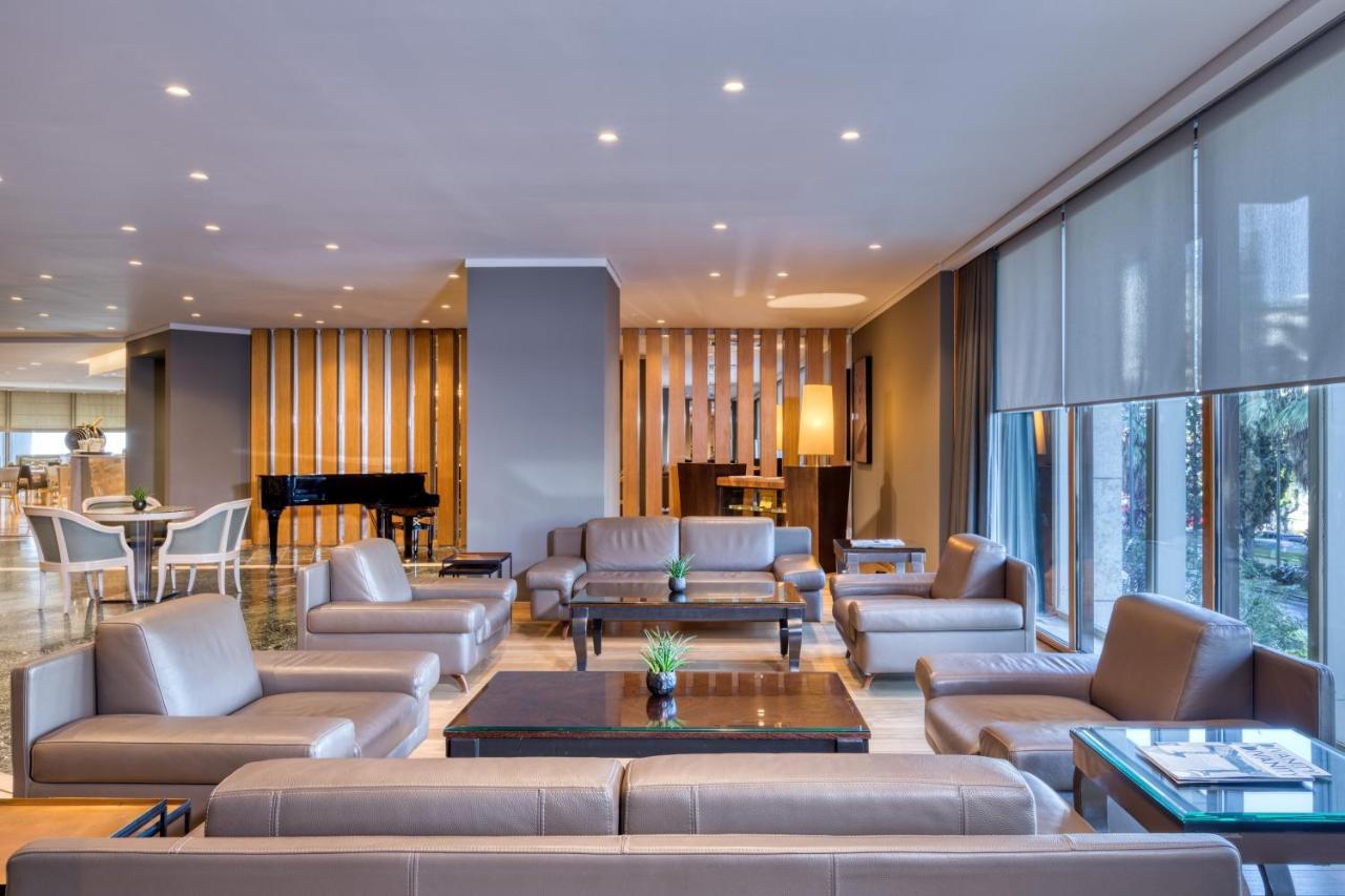 Divani Caravel