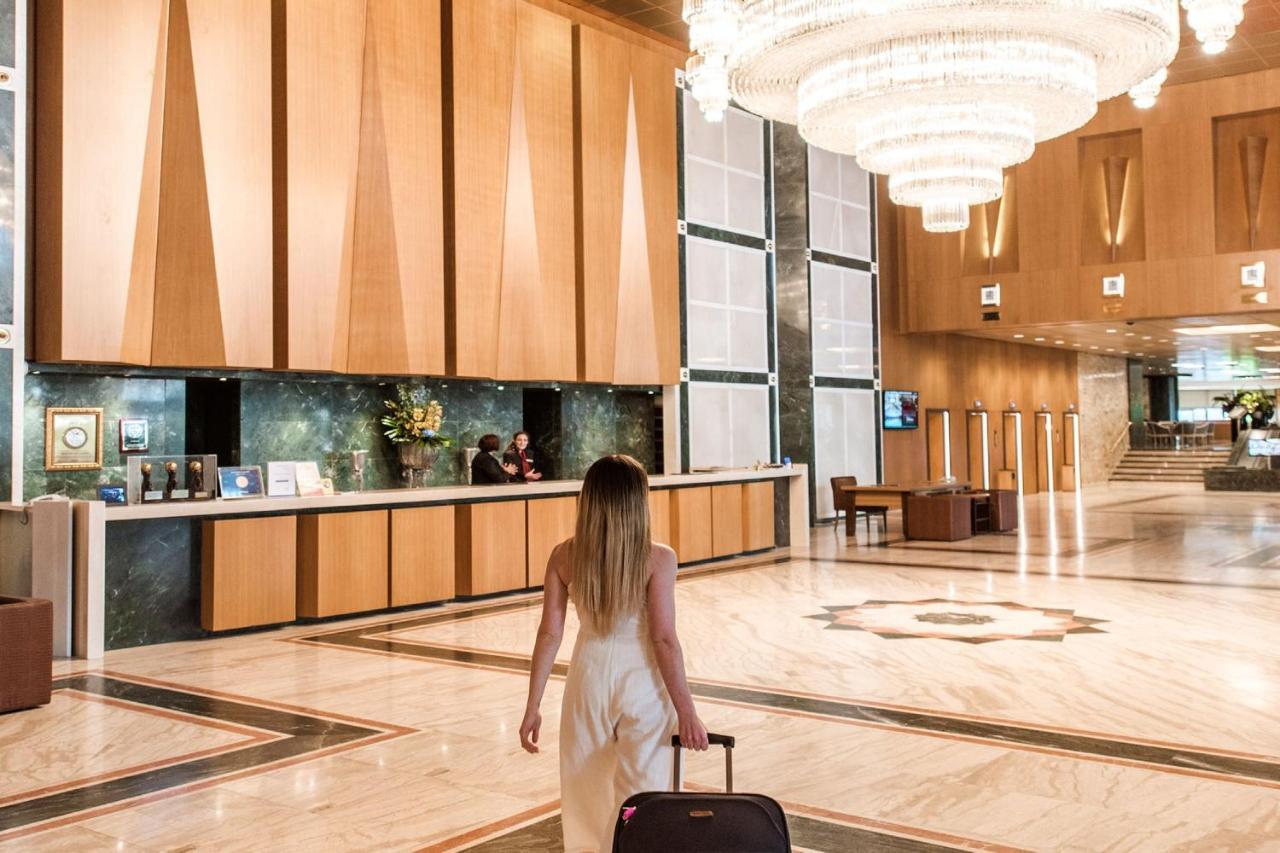 Hotel Divani Caravel