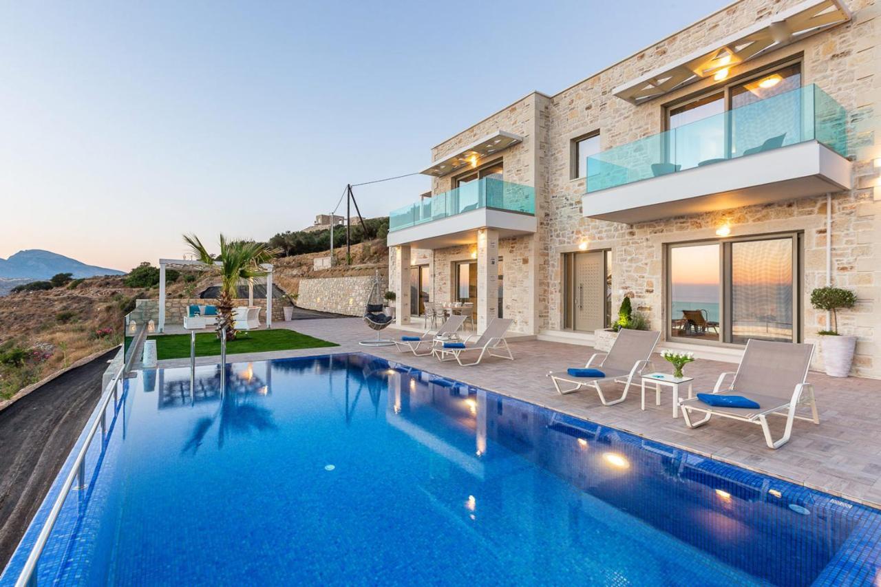 Blue Horizon Luxury *