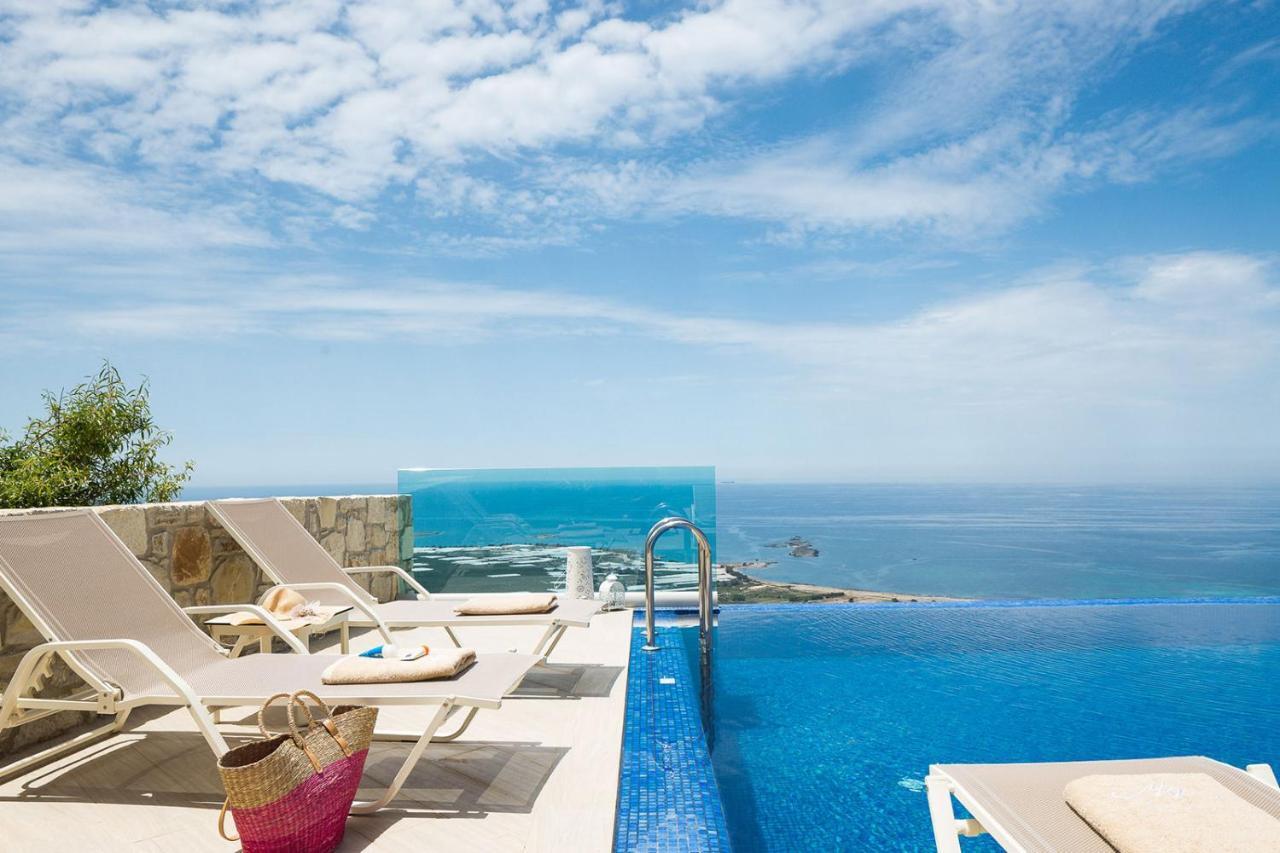 Blue Horizon Luxury Villa