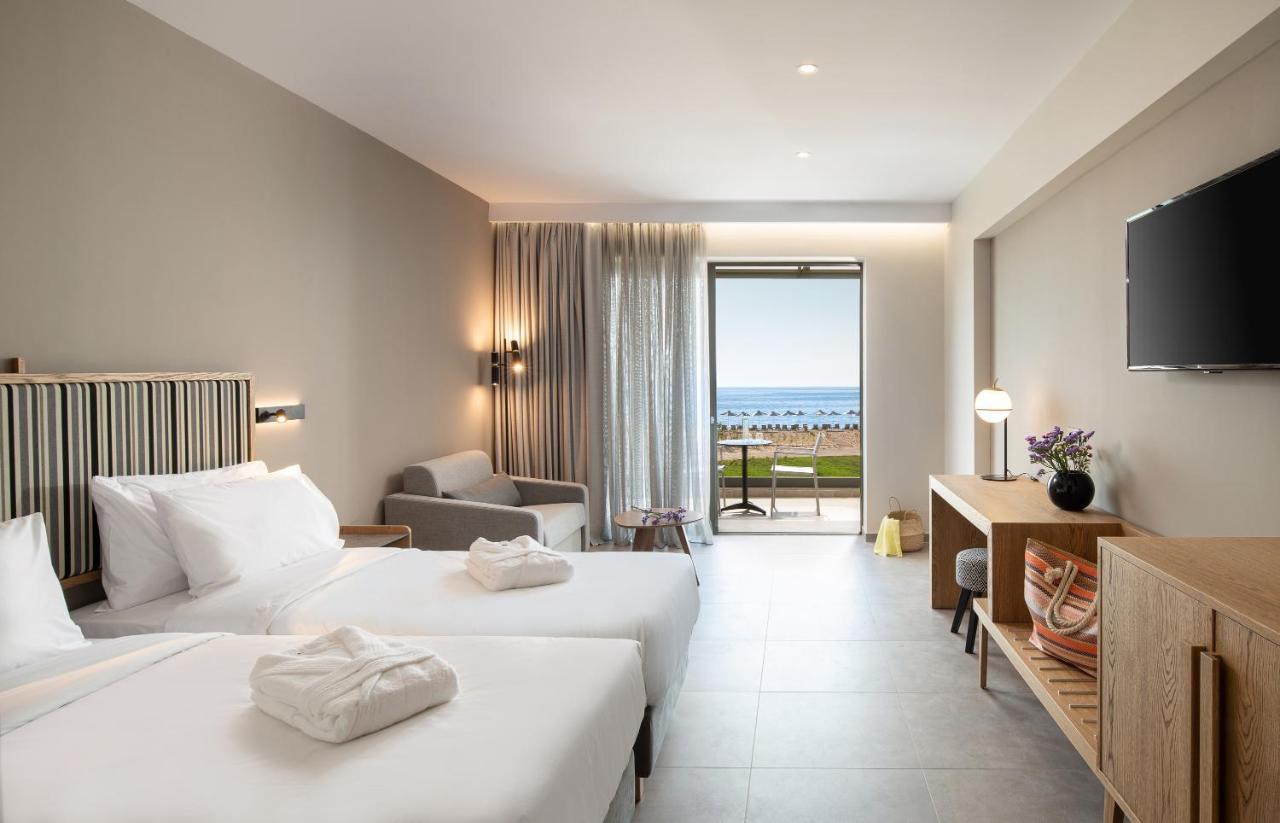 Portes Lithos Luxury Hotel