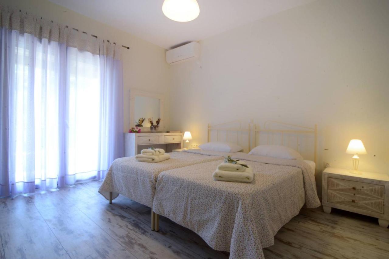 Angie Nymfes Corfu *
